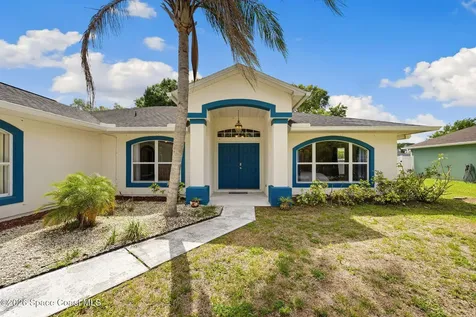 720 Bayfront Terrace Sebastian FL 32958
