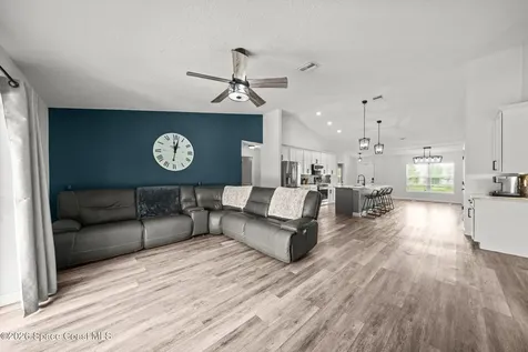 4364 Prentice Lane Mims FL 32754
