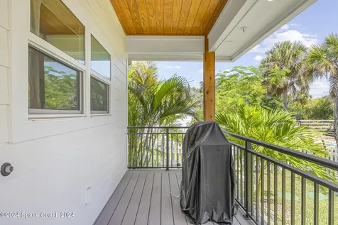 19 Vip Island Grant-valkaria FL 32949