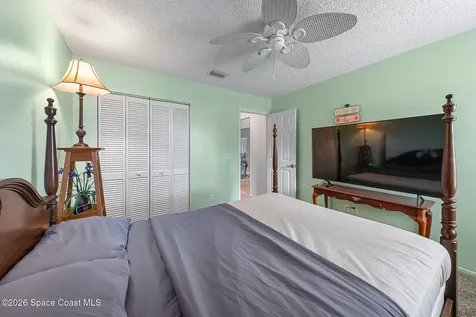 211 Seahorse Circle SE Palm Bay FL 32909