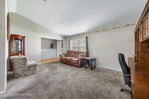 211 Seahorse Circle SE Palm Bay FL 32909