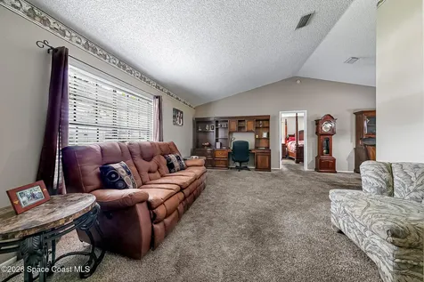 211 Seahorse Circle SE Palm Bay FL 32909
