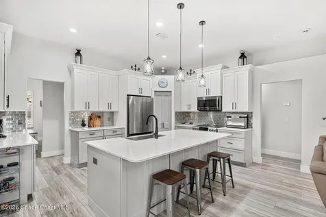 1099 Meadowbrook Road NE Palm Bay FL 32905