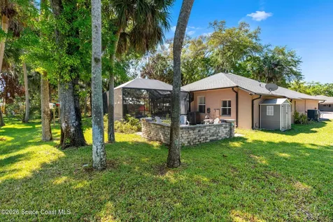 1099 Meadowbrook Road NE Palm Bay FL 32905