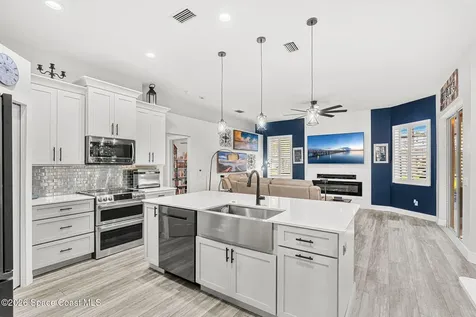 1099 Meadowbrook Road NE Palm Bay FL 32905