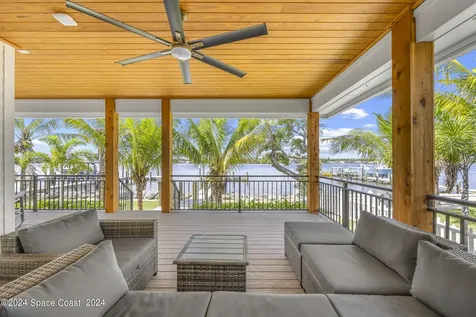 19 Vip Island Grant-valkaria FL 32949
