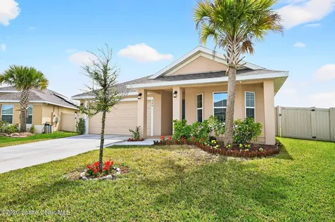 425 Kylar Drive NW Palm Bay FL 32907