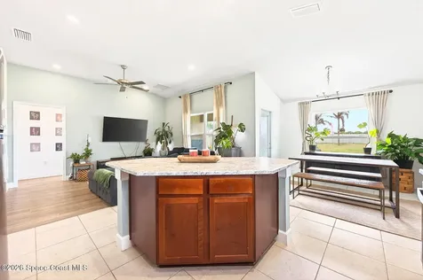 425 Kylar Drive NW Palm Bay FL 32907