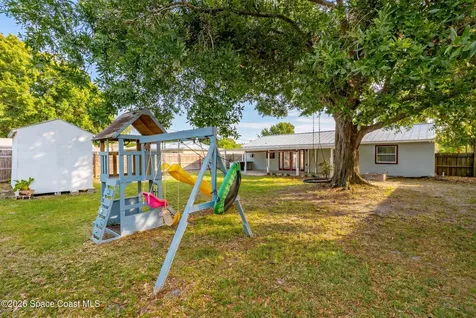 2255 15th Avenue SW Vero Beach FL 32962