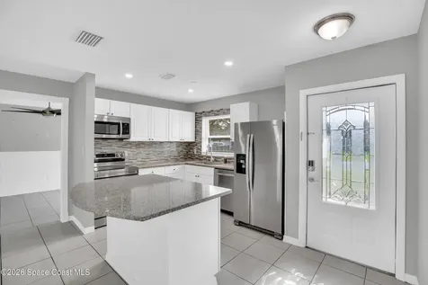 2255 15th Avenue SW Vero Beach FL 32962