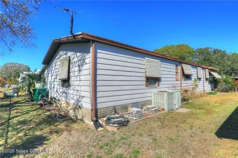 1352 Barefoot Circle Barefoot Bay FL 32976