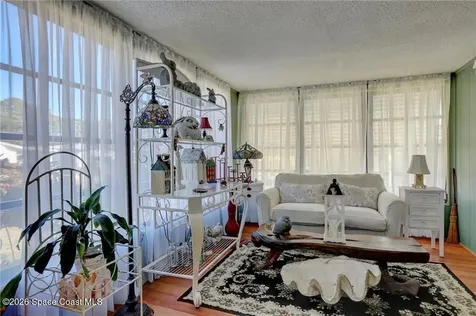 1352 Barefoot Circle Barefoot Bay FL 32976