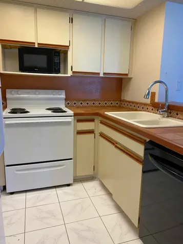 987 Sonesta Avenue NE Palm Bay FL 32905