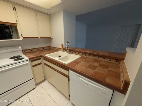 987 Sonesta Avenue NE Palm Bay FL 32905