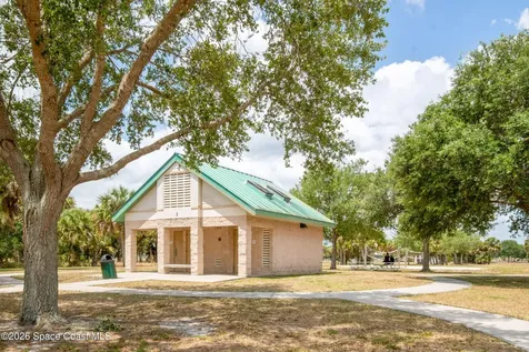 483 Freeman Road NW Palm Bay FL 32907
