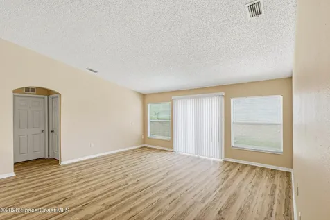 483 Freeman Road NW Palm Bay FL 32907