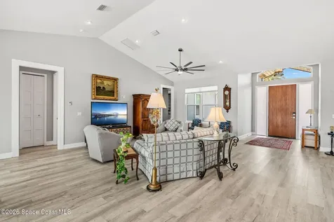 112 Cat Cay Lane Indian Harbour Beach FL 32937