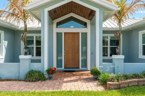 112 Cat Cay Lane Indian Harbour Beach FL 32937