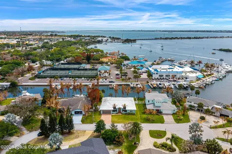 112 Cat Cay Lane Indian Harbour Beach FL 32937