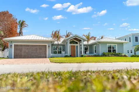 112 Cat Cay Lane Indian Harbour Beach FL 32937