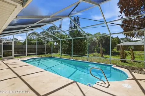 400 Vin Rose Circle SE Palm Bay FL 32909