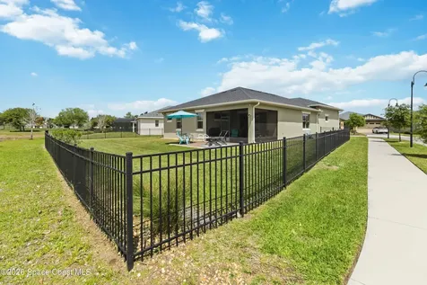 3273 Songbird Circle Harmony FL 34773