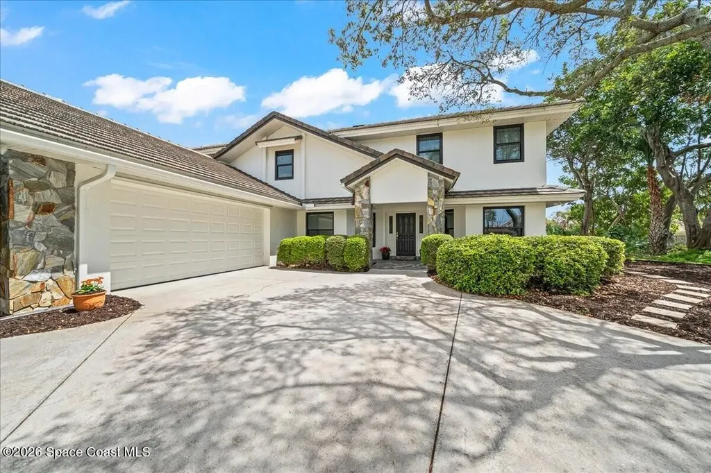 3071 Rio Palma N Indialantic FL 32903