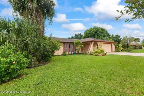 2066 Acacia Street NE Palm Bay FL 32905