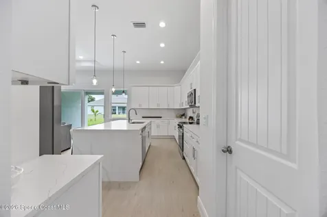 420 Di Lido Street NE Palm Bay FL 32907