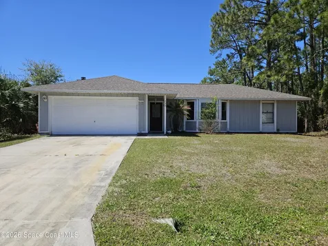 730 Daniels Avenue SW Palm Bay FL 32908