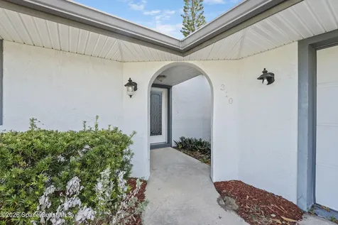 310 Franklyn Avenue Indialantic FL 32903