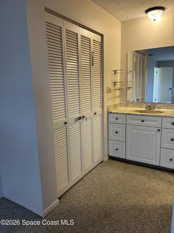 1725 E Riviera Drive Merritt Island FL 32952