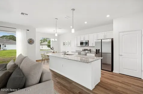1699 Jacobin Street NW Palm Bay FL 32907