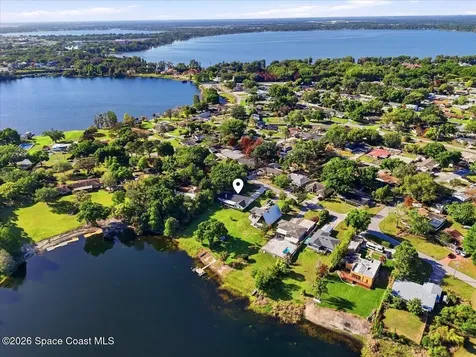236 W Lake Ina Drive Winter Haven FL 33881