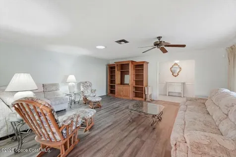 236 W Lake Ina Drive Winter Haven FL 33881