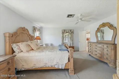 236 W Lake Ina Drive Winter Haven FL 33881