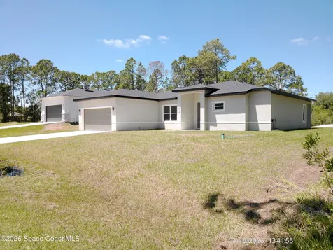791 Reading Street SE Palm Bay FL 32909