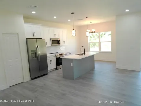 791 Reading Street SE Palm Bay FL 32909
