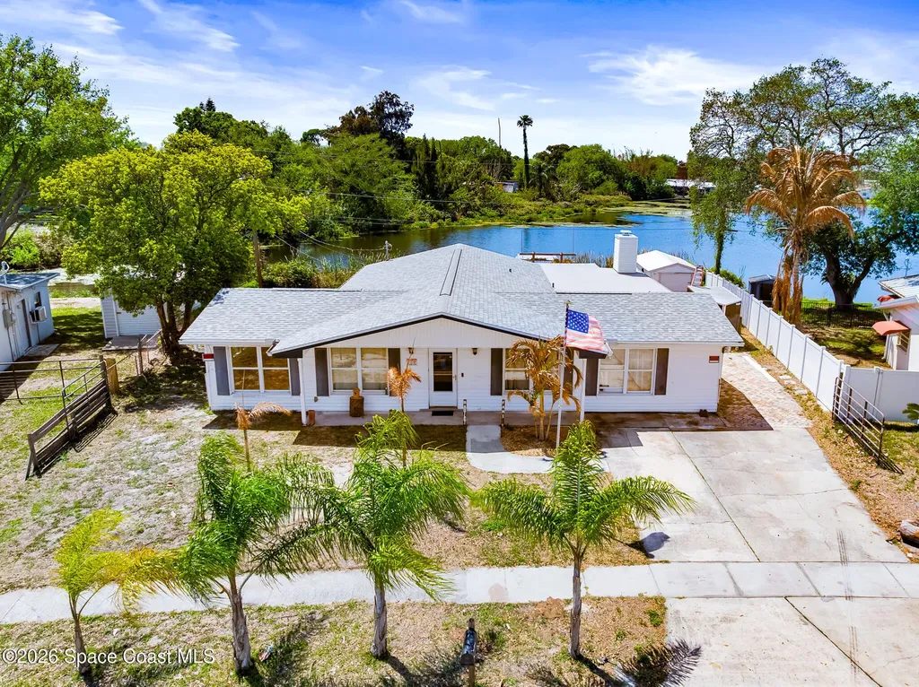 2241 Cindy Circle Melbourne FL 32935