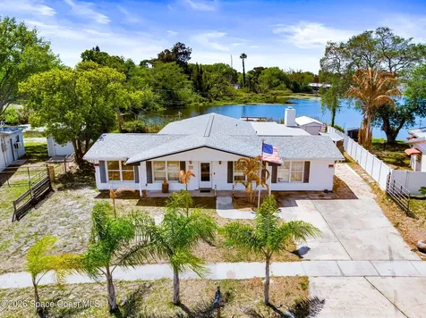 2241 Cindy Circle Melbourne FL 32935