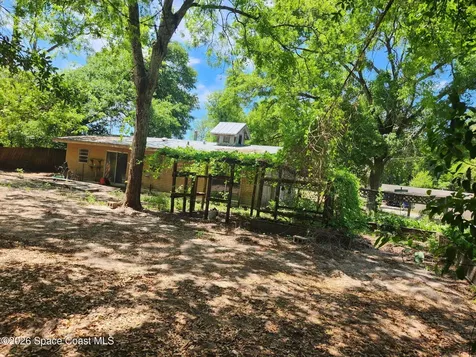 3607 S Lakewood Drive Tallahassee FL 32303