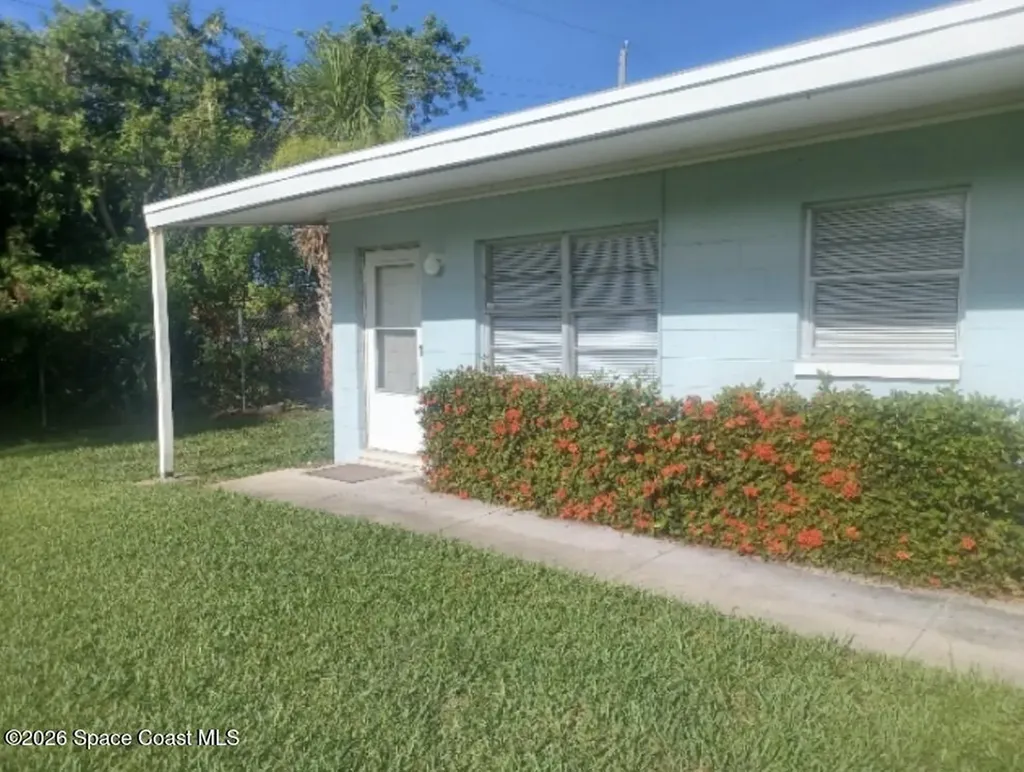 127 Roosevelt Avenue Cocoa Beach FL 32931