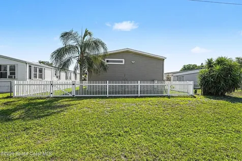 1067 Wren Circle Barefoot Bay FL 32976