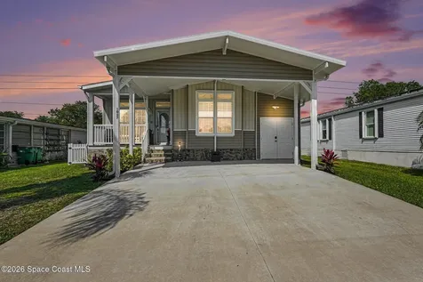 1067 Wren Circle Barefoot Bay FL 32976