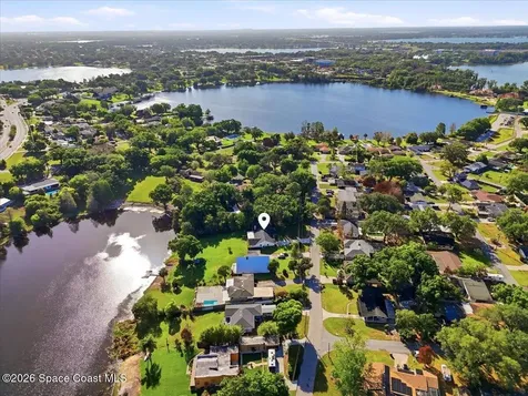 236 W Lake Ina Drive Winter Haven FL 33881