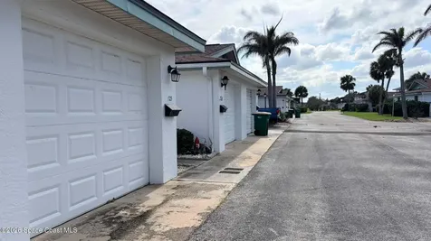 125 Kingsway Satellite Beach FL 32937