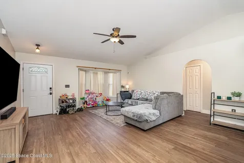 1386 Scranton Street SW Palm Bay FL 32908