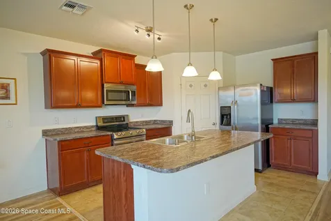 436 Great Falls Lane SW Palm Bay FL 32908