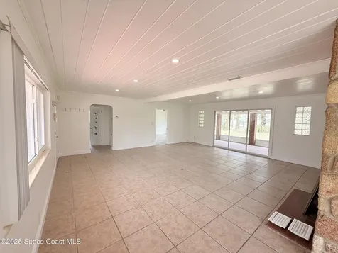 100 Tampa Avenue Indialantic FL 32903