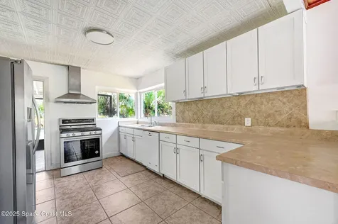 100 Tampa Avenue Indialantic FL 32903